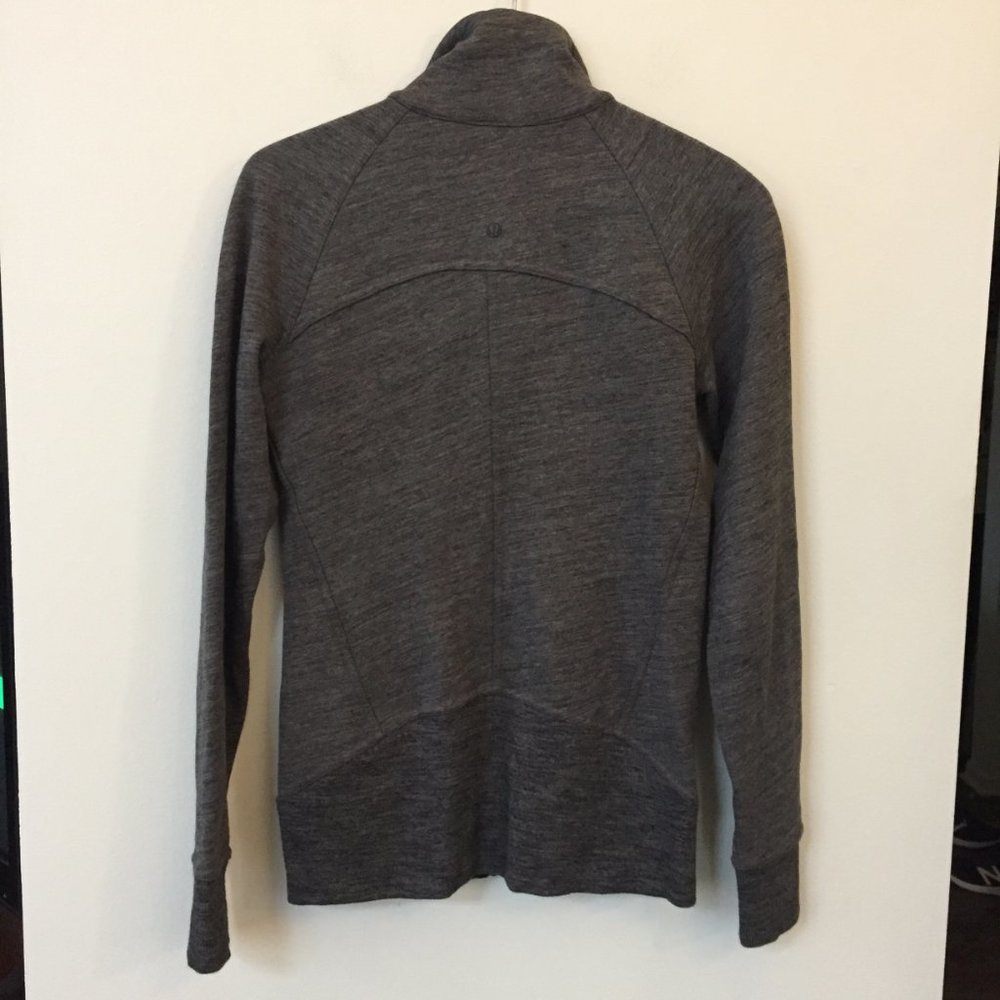 Lululemon Huddle & Hustle Jacket Heathered Grey - Picture 8 of 15